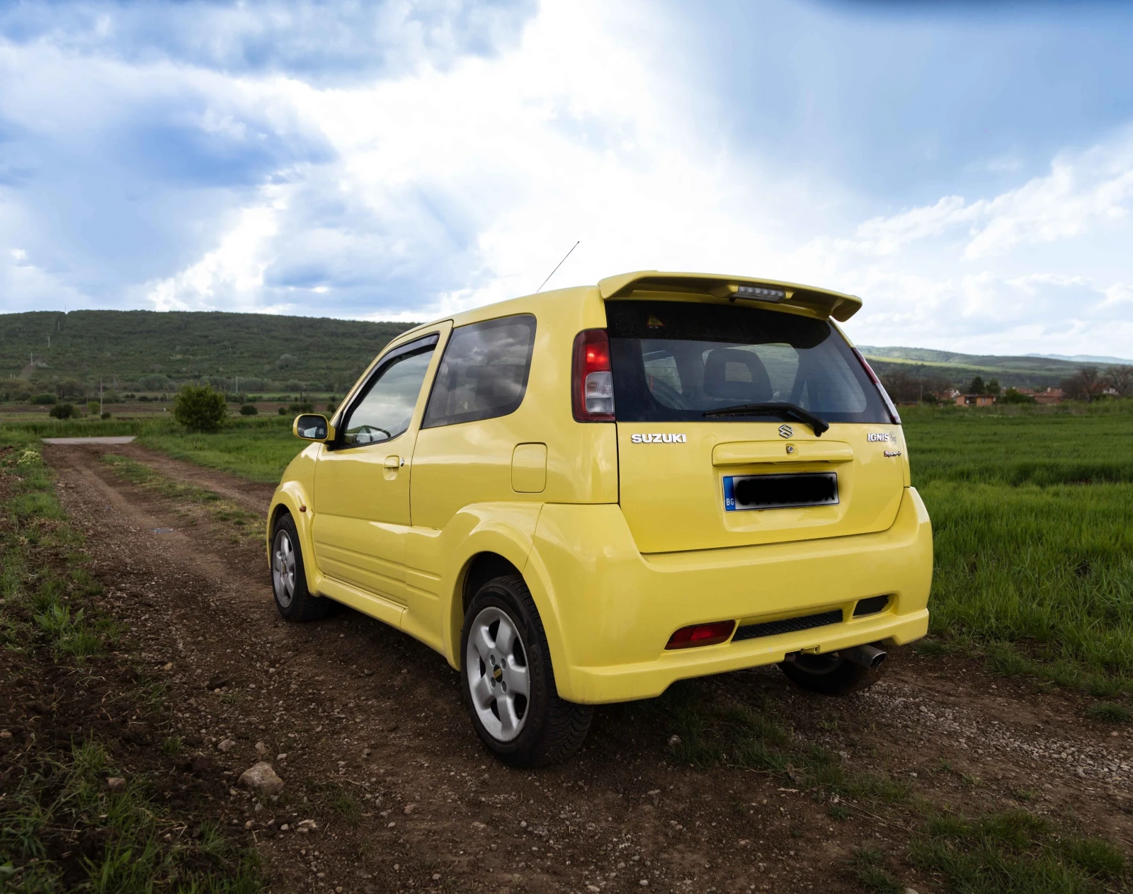 Suzuki Ignis Sport, снимка 3 - Автомобили и джипове - 54528316