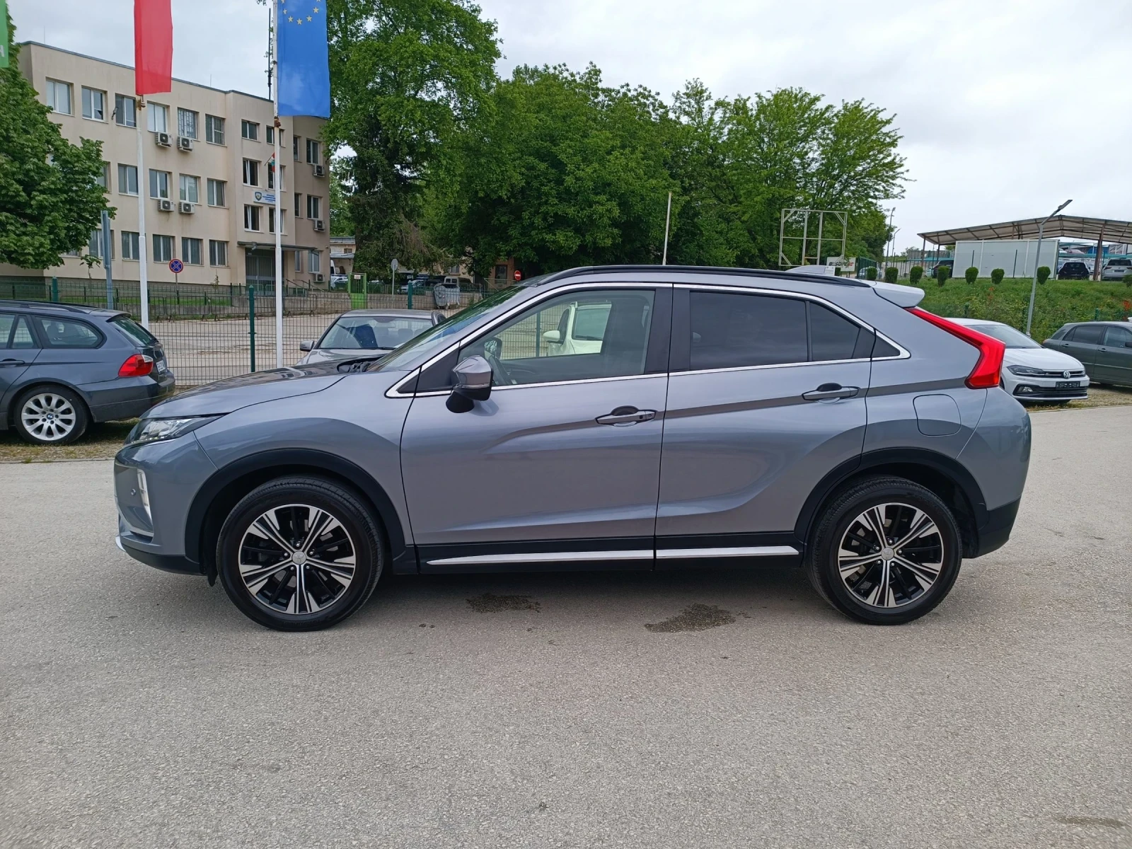 Mitsubishi Eclipse Cross 1.5�-163��-���������-�������-4�4-KEYLESS-NAVI | Mobile.bg � ����������� 6