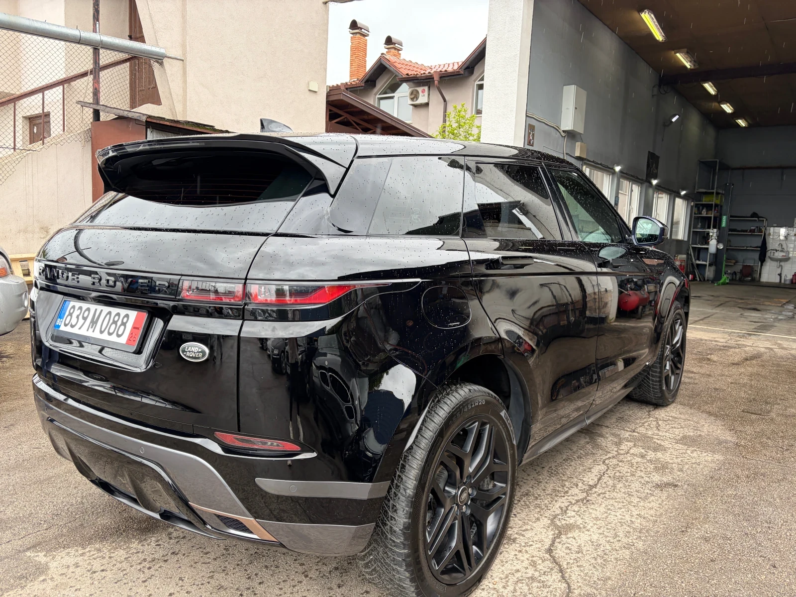 Land Rover Evoque Mild hybrid, снимка 6 - Автомобили и джипове - 54741845