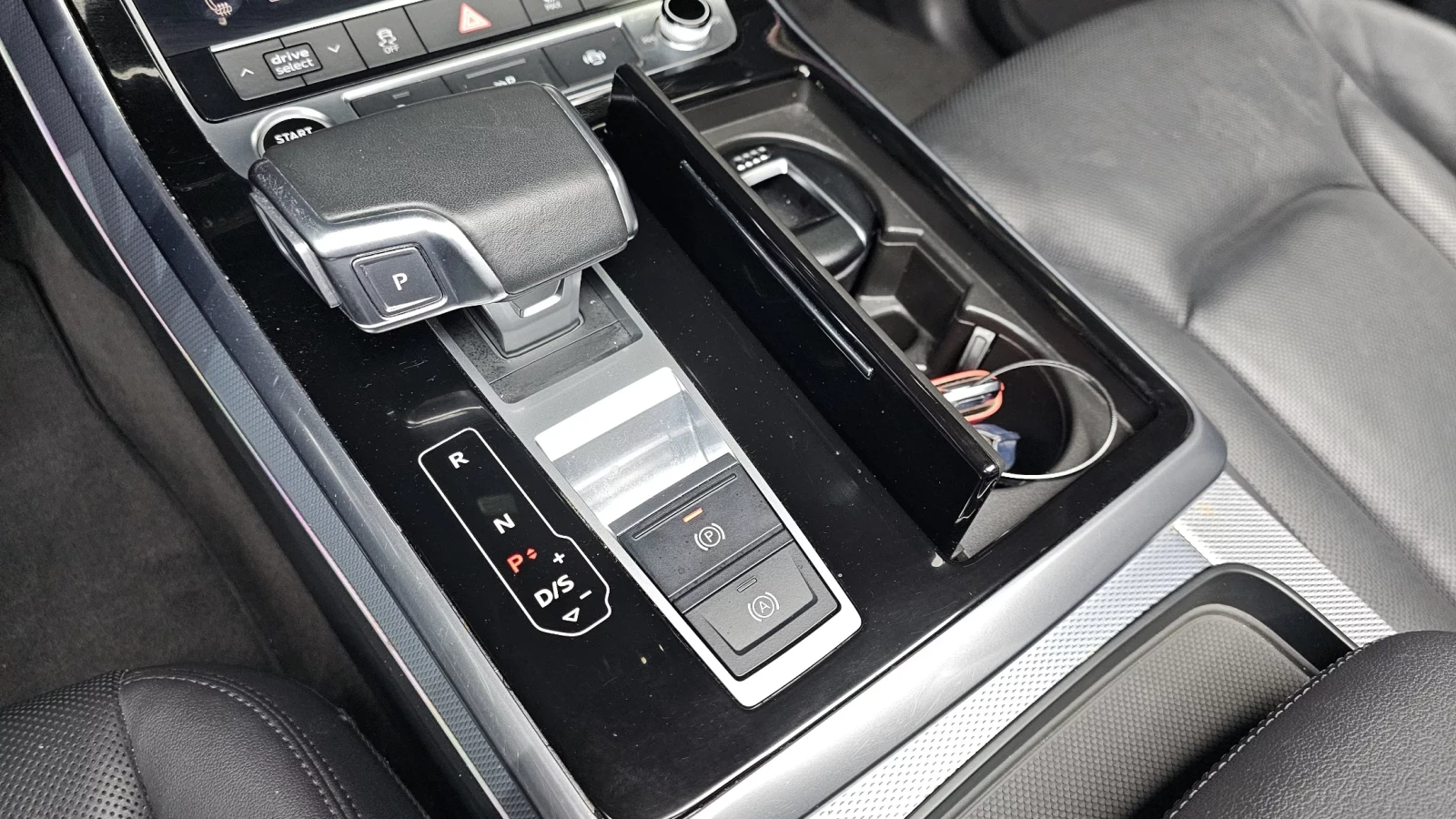 Audi Q7 3.0 45TDI Quattro, Distronic, HeadUP, Обдух, 360-c, снимка 8 - Автомобили и джипове - 55037523
