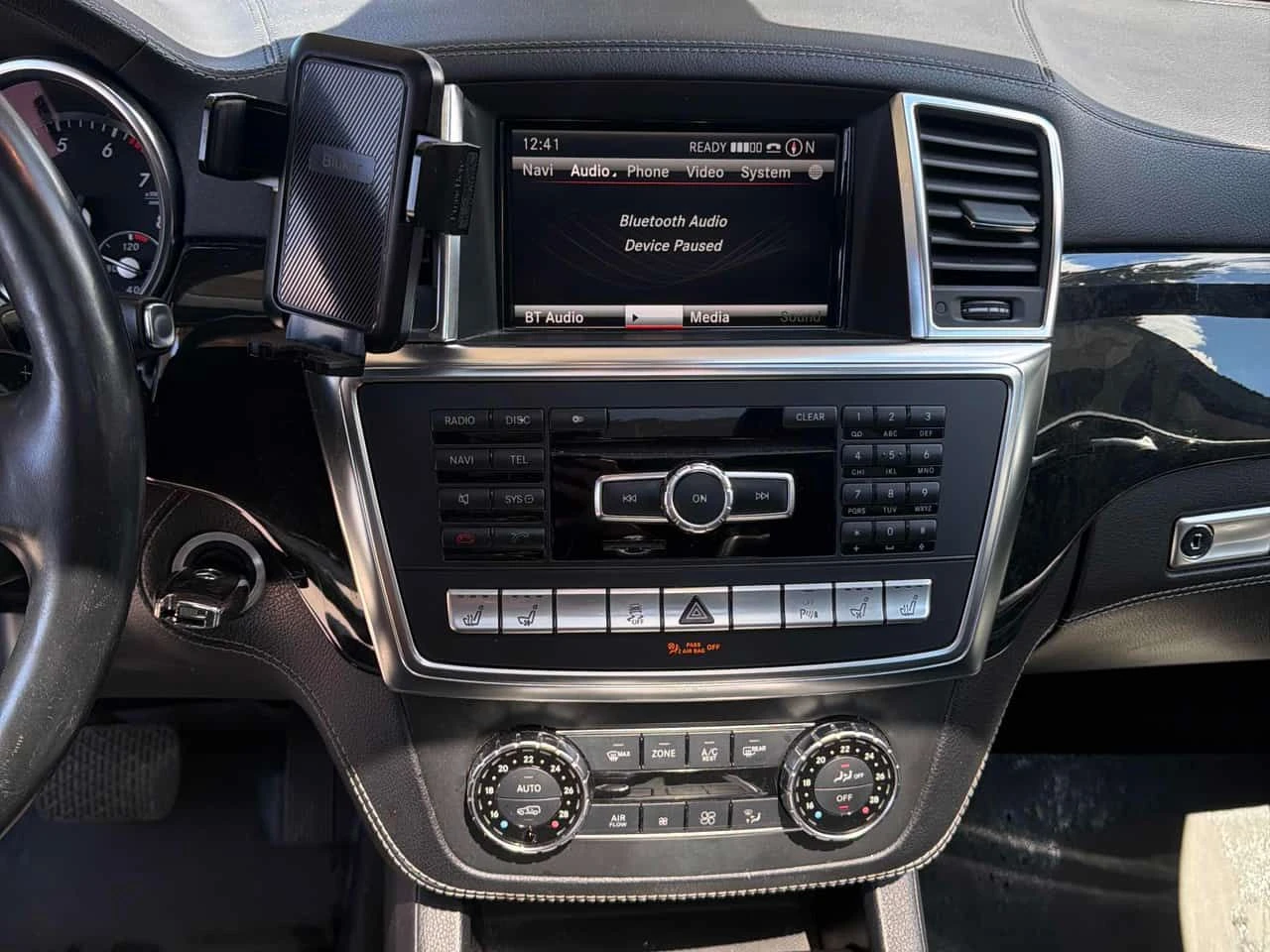 Mercedes-Benz GL 550  АВТОКРЕДИТ / БЕЗ ПЪРВОНАЧАЛНА ВНОСКА, снимка 9 - Автомобили и джипове - 55574304