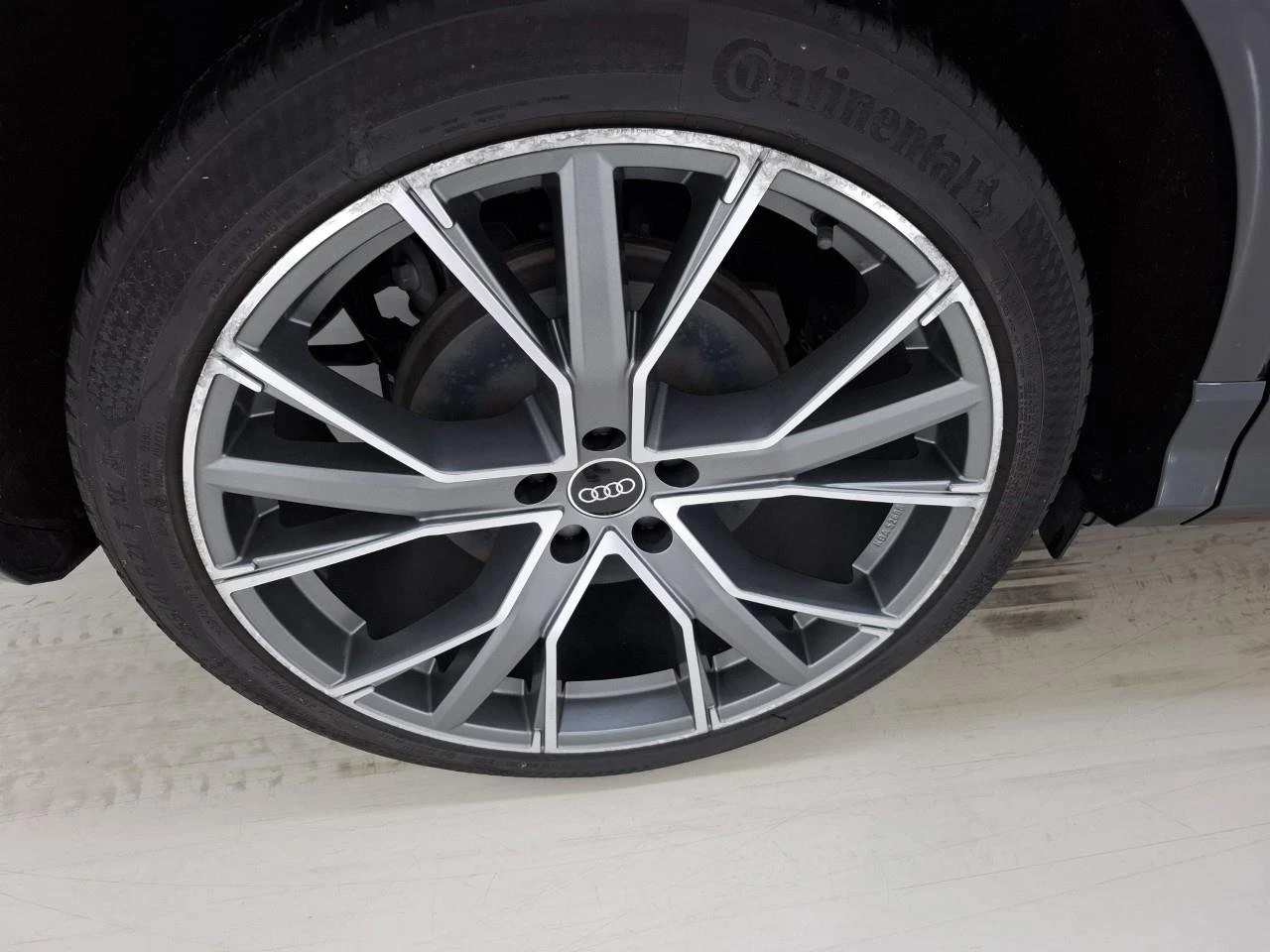 Audi Q4  E-tron 40 Launch SOH92% Лизинг, снимка 11 - Автомобили и джипове - 55593710