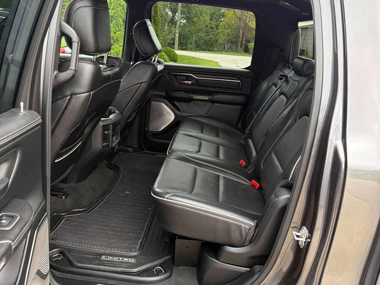Dodge RAM 1500 * Limited * АВТОКРЕДИТ БЕЗ ПЪРВОНАЧАЛНА ВНОСКА, снимка 14 - Автомобили и джипове - 56213282