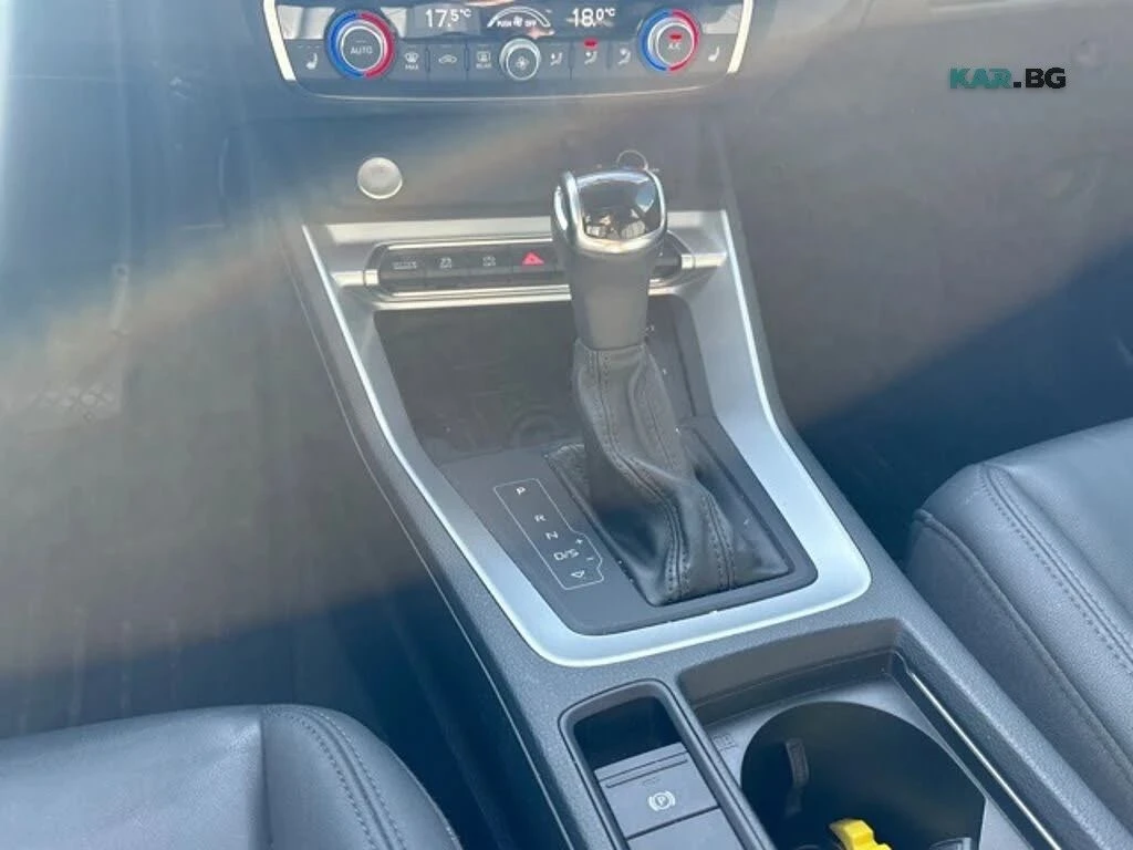 Audi Q3, снимка 11 - Автомобили и джипове - 56723735