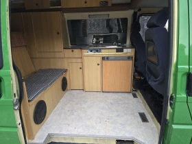 VW Transporter 2.5i КЕМПЕР 4Х4, снимка 9
