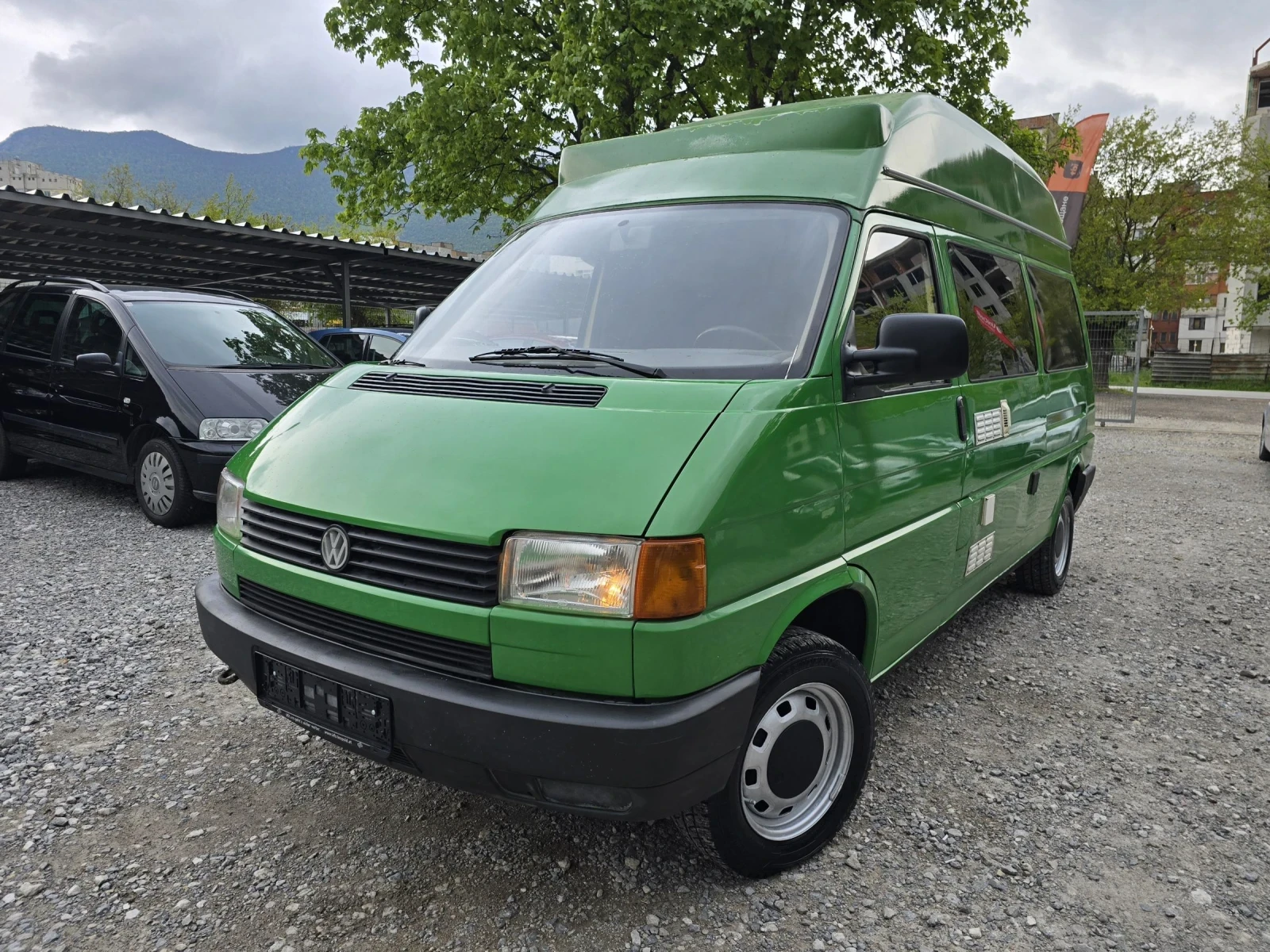 VW Transporter 2.5i КЕМПЕР 4Х4