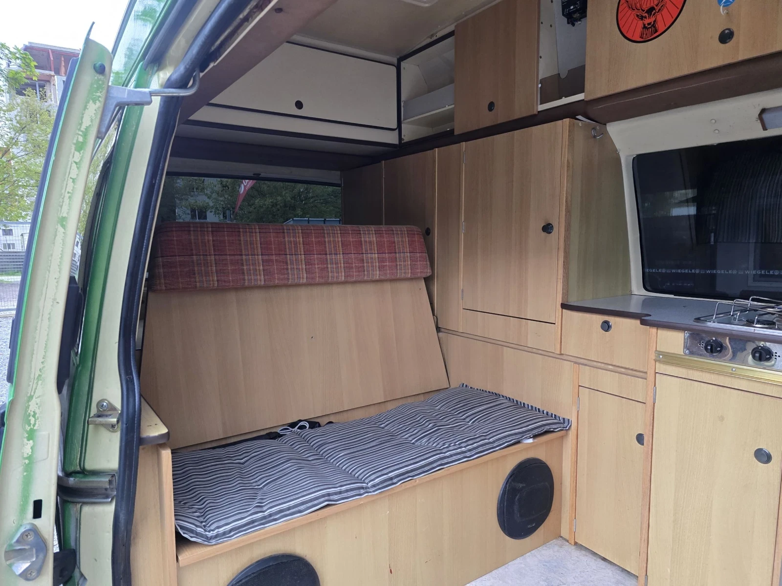 VW Transporter 2.5i КЕМПЕР 4Х4, снимка 10 - Бусове и автобуси - 54392977