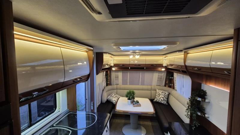 Каравана Tabbert Puccini , снимка 7 - Каравани и кемпери - 51418517