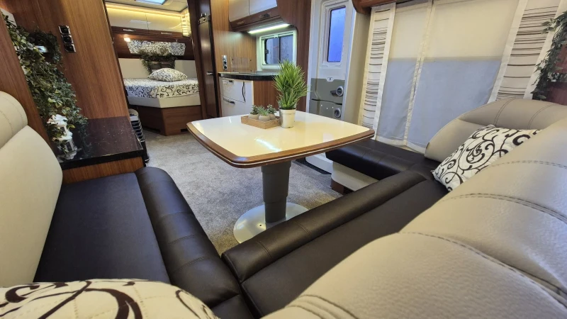 Каравана Tabbert Puccini , снимка 13 - Каравани и кемпери - 51418517