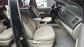 Kia Carnival 2.2CRDI/9 МЕСТЕН , снимка 9