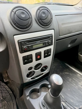 Dacia Logan 1.5 dCi 7 места, снимка 8