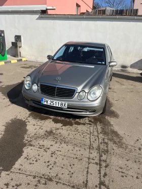 Mercedes-Benz E 320, снимка 5