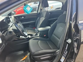 Kia Forte * * CARFAX * *   * *  | Mobile.bg    5
