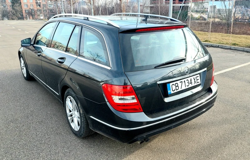 Mercedes-Benz C 180 Avantgarde, снимка 6 - Автомобили и джипове - 48046763