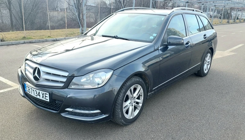 Mercedes-Benz C 180 Avantgarde, снимка 1 - Автомобили и джипове - 48046763