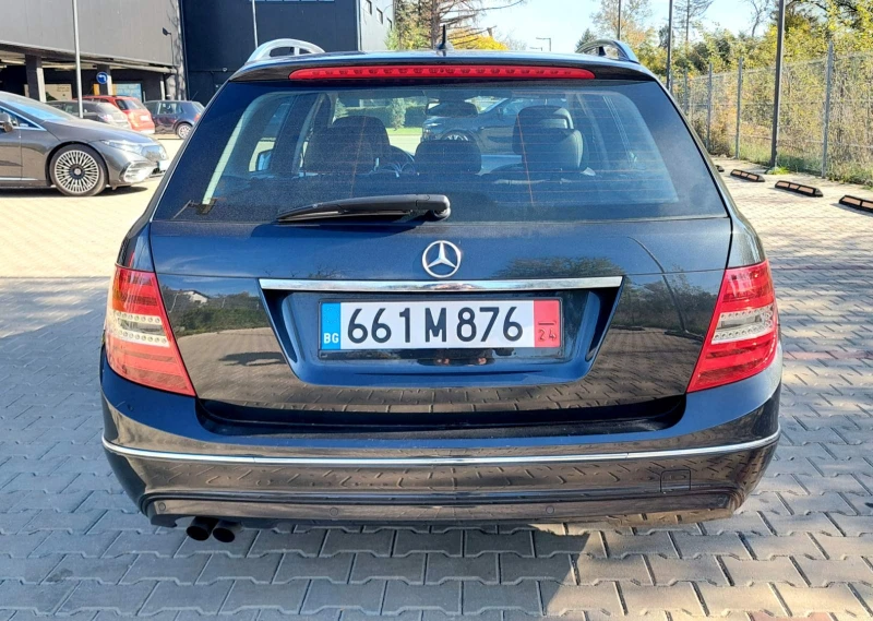 Mercedes-Benz C 180 Avantgarde, снимка 7 - Автомобили и джипове - 47952292