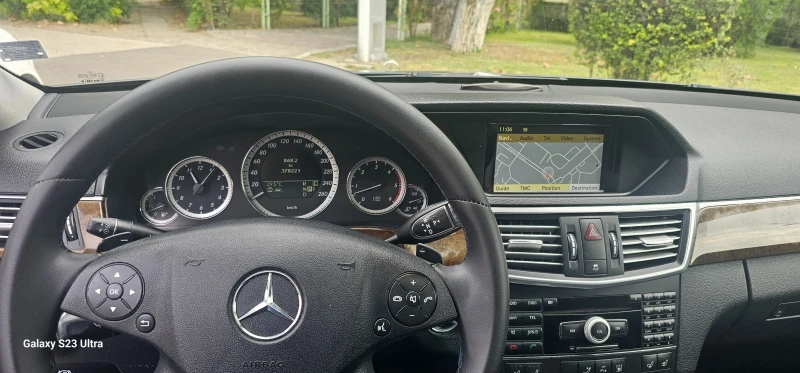 Mercedes-Benz E 350 3.0, снимка 3 - Автомобили и джипове - 47706885