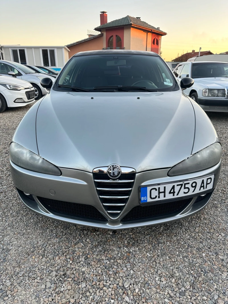 Alfa Romeo 147, снимка 1 - Автомобили и джипове - 47877290