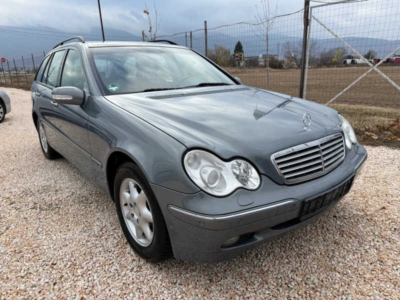 Mercedes-Benz C 220 cdi. Автоматик! Парктроник!  150к.с, снимка 2 - Автомобили и джипове - 48310020