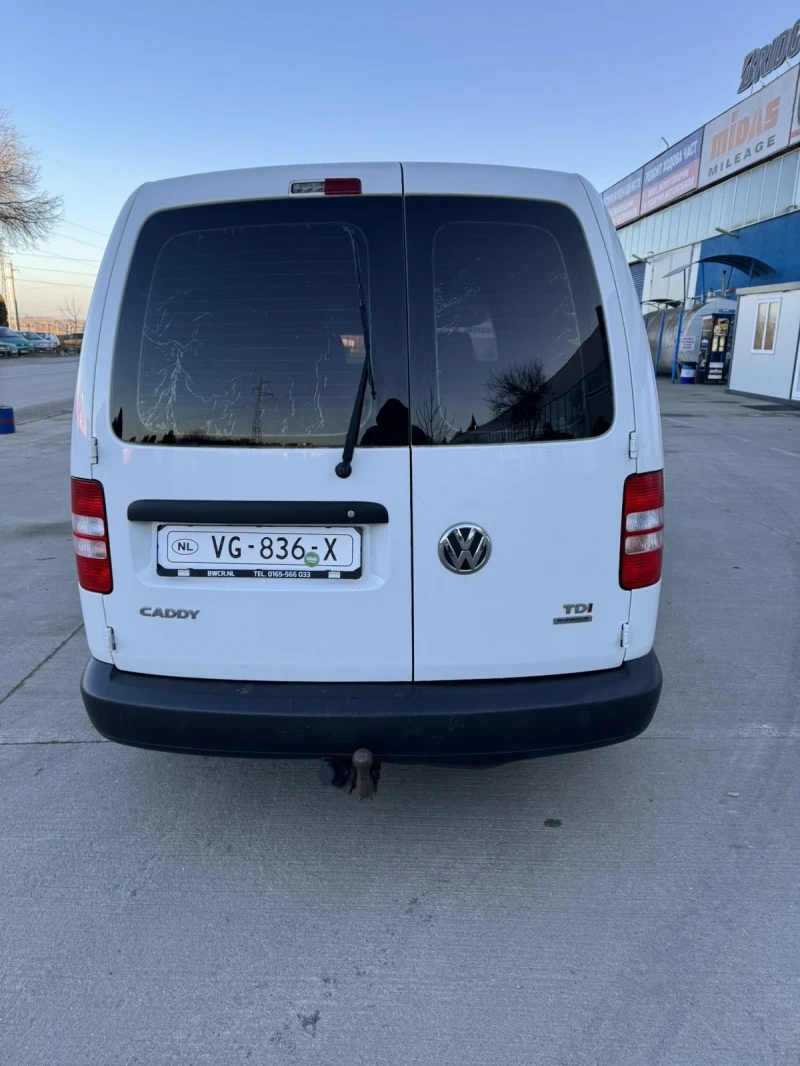 VW Caddy Caddy Maxi 1.6TDI, снимка 7 - Автомобили и джипове - 48750246