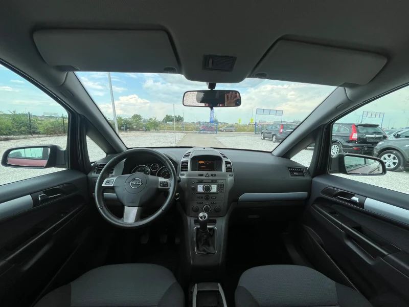 Opel Zafira 1.6i, снимка 8 - Автомобили и джипове - 49206813