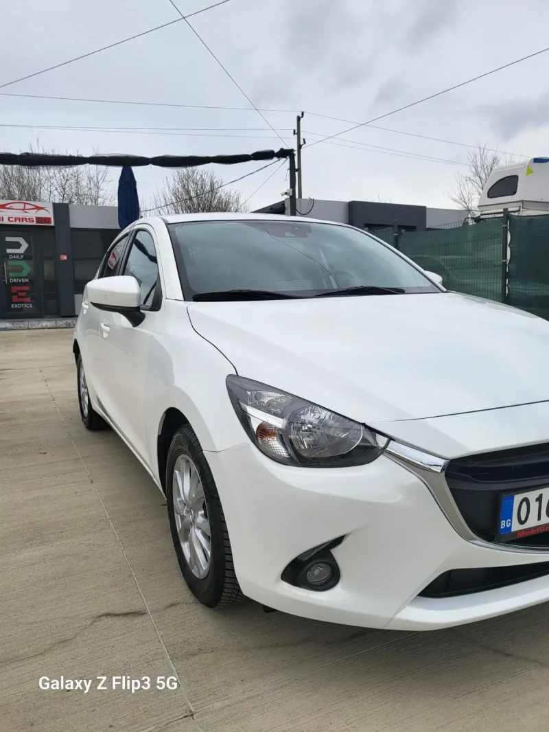 Mazda 2, снимка 2 - Автомобили и джипове - 49531604