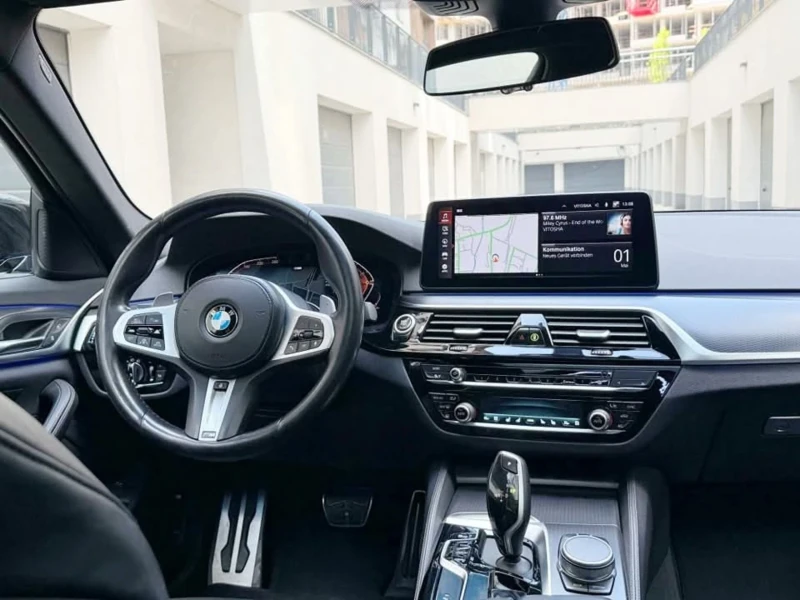 BMW 530 BMW 530d M PACKET | FACELIFT 2021 | , снимка 11 - Автомобили и джипове - 51628259