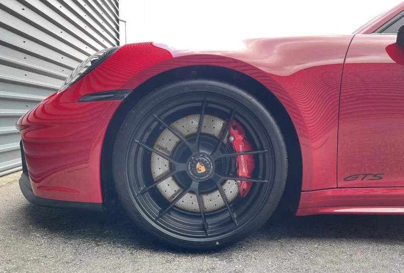 Porsche 911 992.2 CARRERA GTS/SPORT DESIGN/CARBON/BOSE/PANO/, снимка 4 - Автомобили и джипове - 51919147