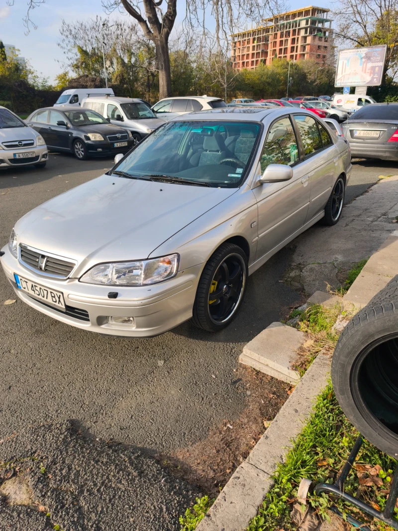 Honda Accord 1.8  vtec 136кс., снимка 4 - Автомобили и джипове - 52444738