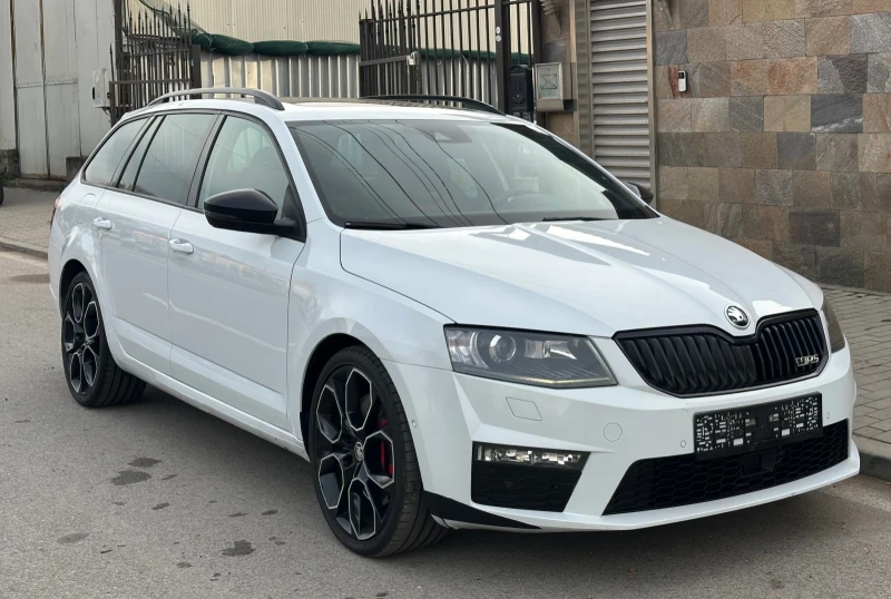 Skoda Octavia 2.0 VRS/TSI 230k./Кожа/Панорама/Нов внос Швейцария