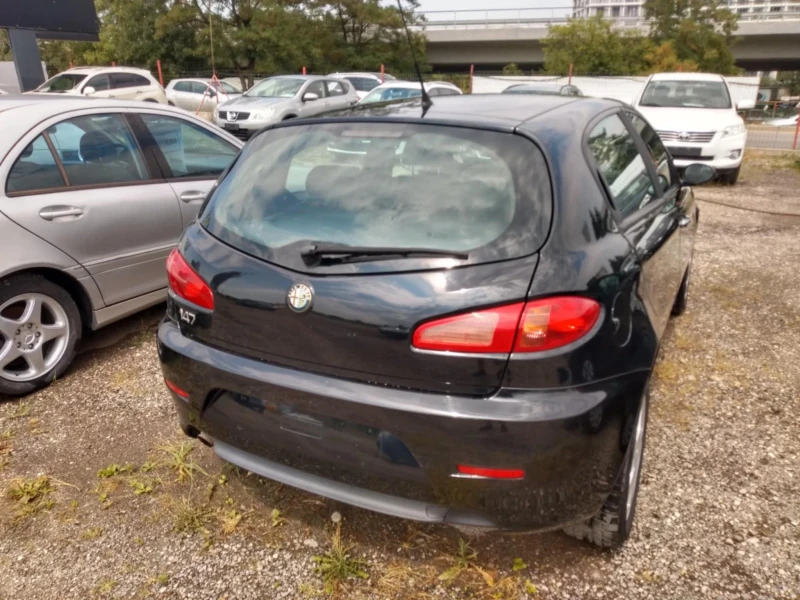 Alfa Romeo 147 1.6 , снимка 15 - Автомобили и джипове - 52869074