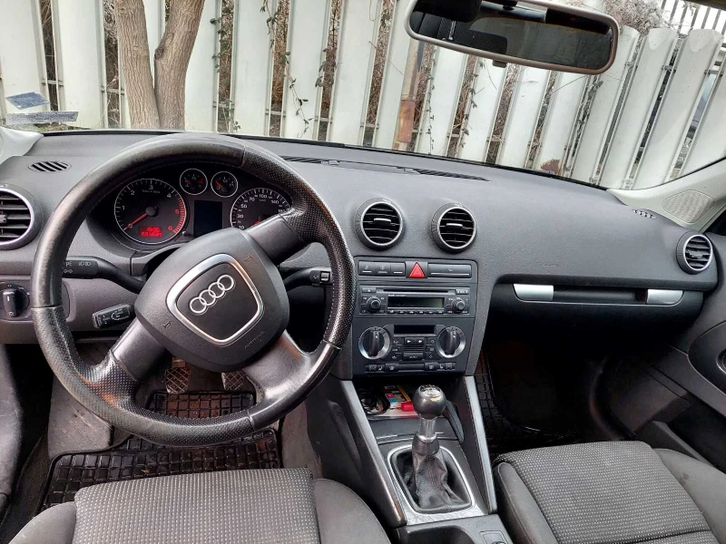 Audi A3 2.0TDI, снимка 8 - Автомобили и джипове - 53085423