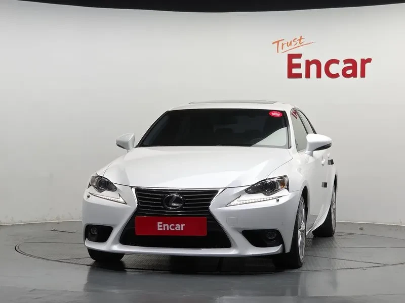 Lexus IS 250 PREMIUM XE30, снимка 3 - Автомобили и джипове - 56408249