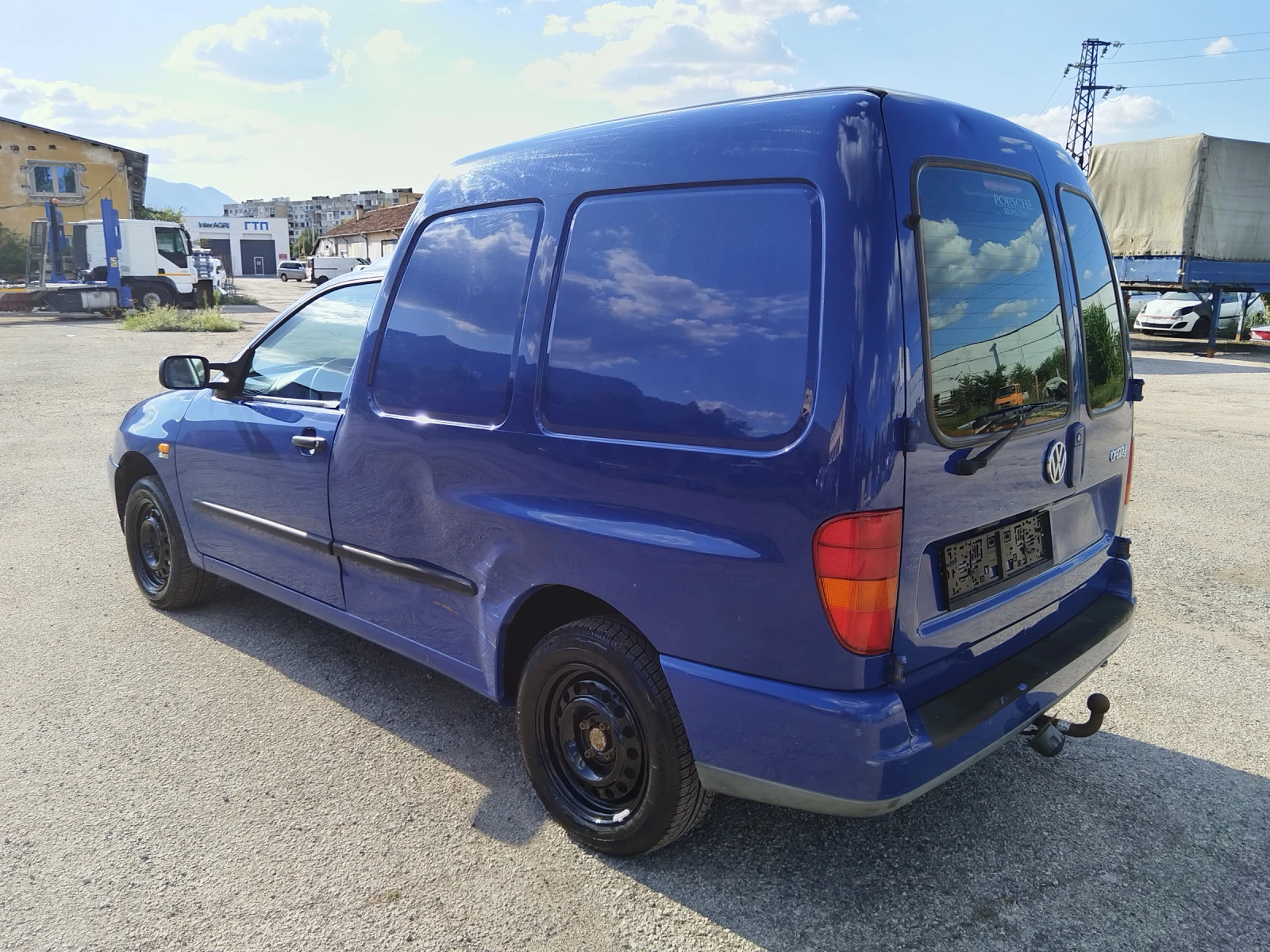 VW Caddy 1.4  139000km - изображение 4