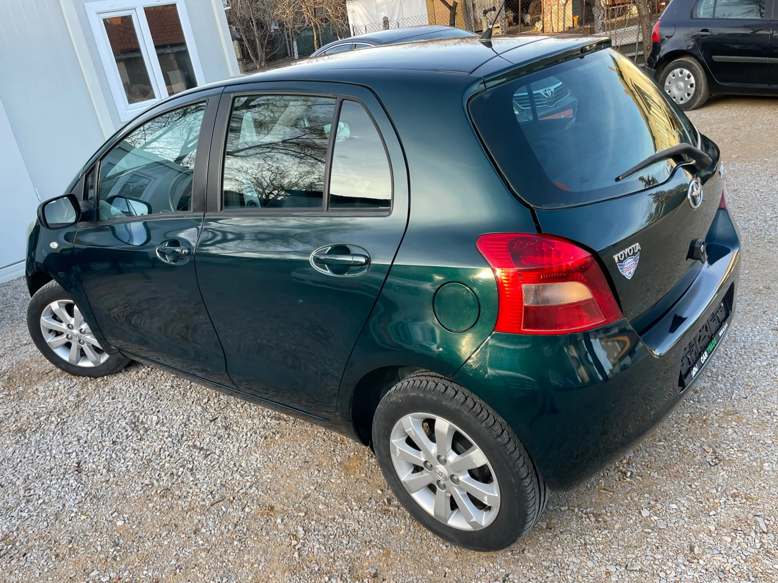 Toyota Yaris 1.3i/Верига/190.000км доказуеми/ - изображение 6