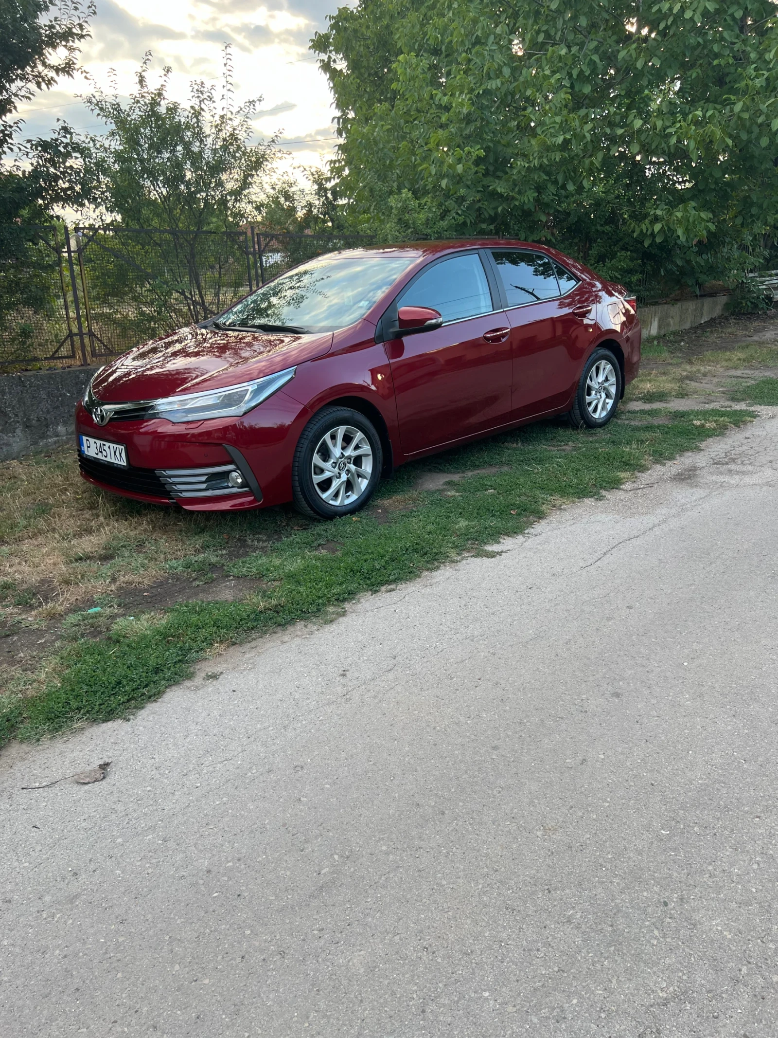 Toyota Corolla  - изображение 2