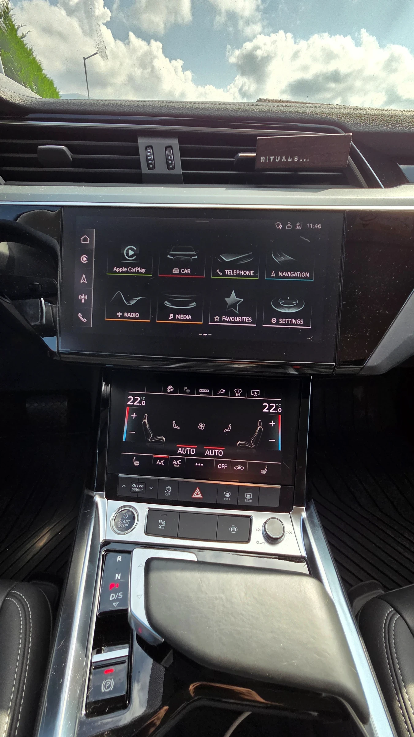 Audi E-Tron Sportback 55 | Mobile.bg   11