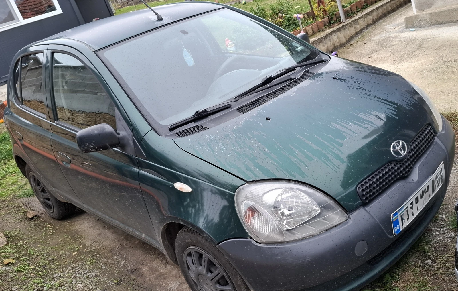 Toyota Yaris 1.0VVTI 68HP | Mobile.bg   2