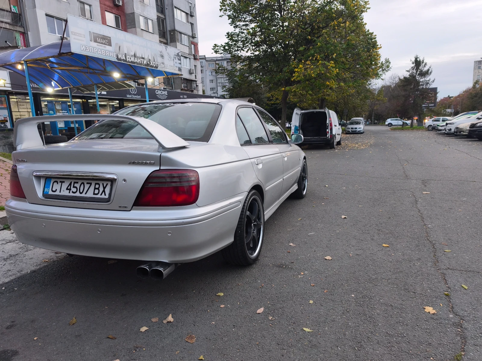 Honda Accord 1.8  vtec 136кс. - изображение 2