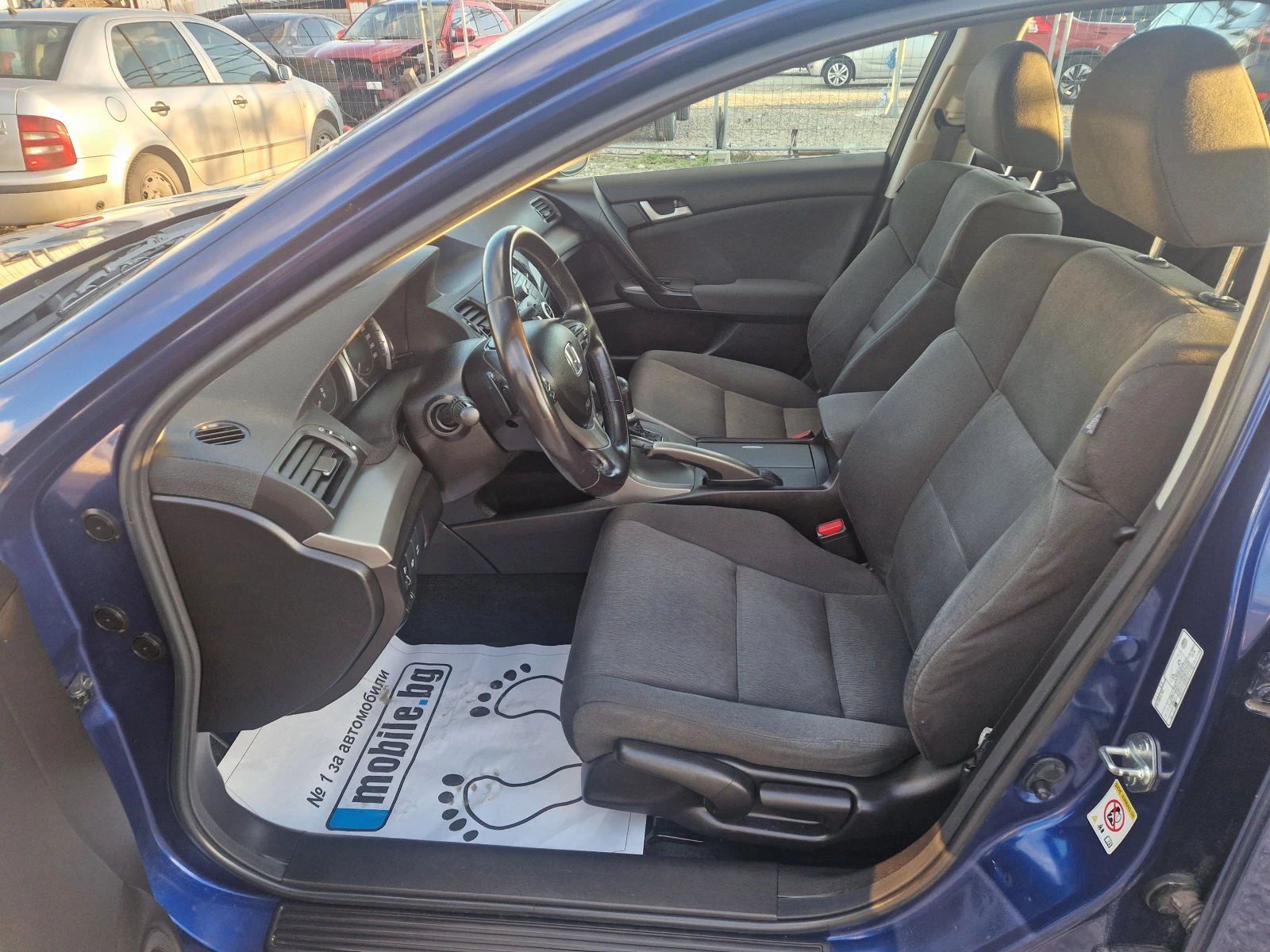 Honda Accord 2.0I-VTEC/Automatic/Elegance, снимка 9 - Автомобили и джипове - 53626006