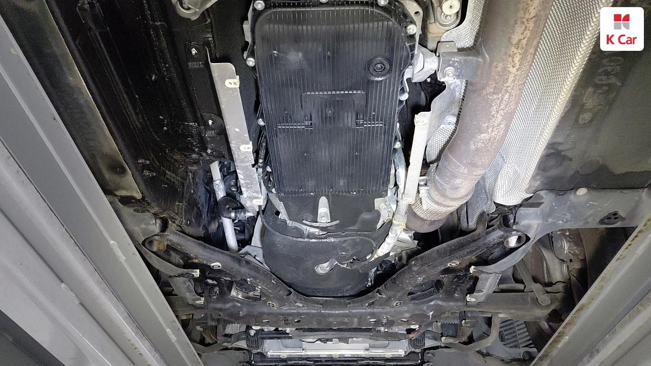 BMW 520  G30 / LED / Navi / Camera, снимка 15 - Автомобили и джипове - 54645911