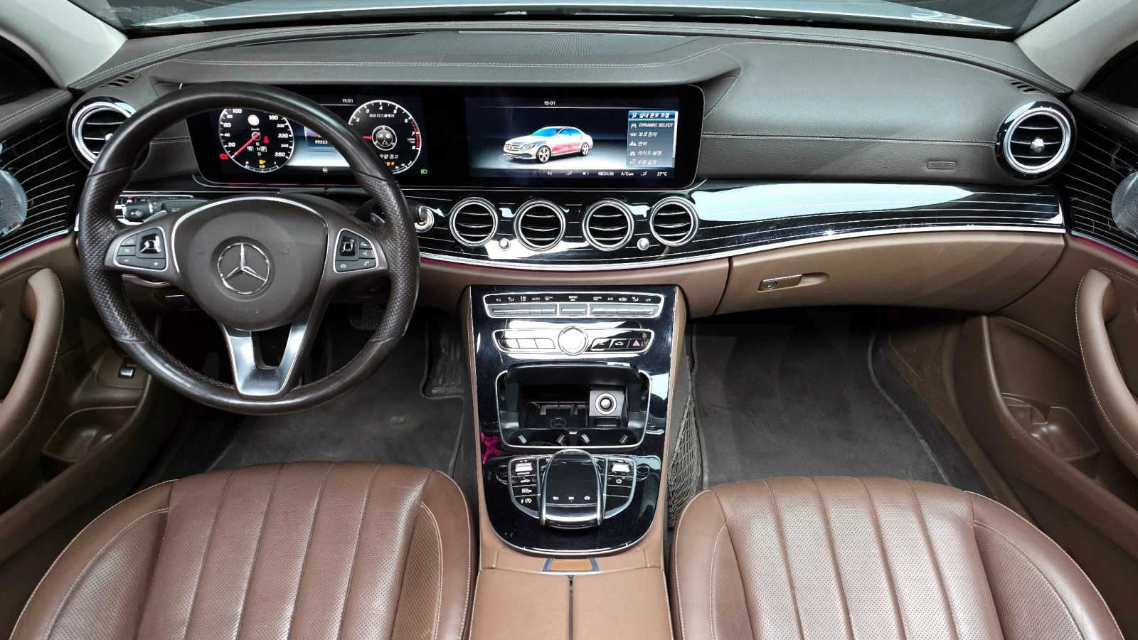 Mercedes-Benz E 400 4MATIC | HUD | 360 Camera| Ventilated Seats, снимка 6 - Автомобили и джипове - 54916163