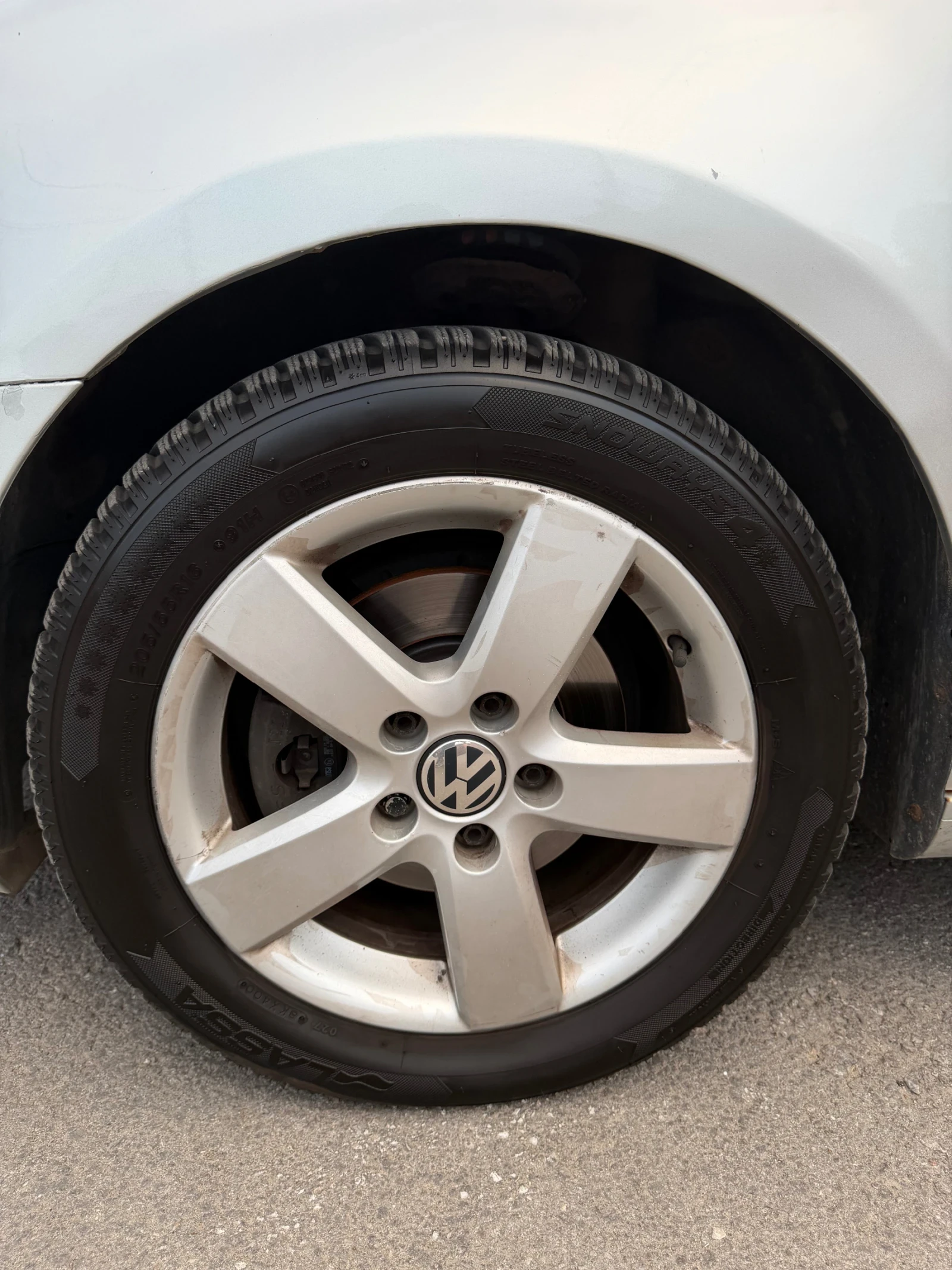 VW Golf, снимка 7 - Автомобили и джипове - 55319618