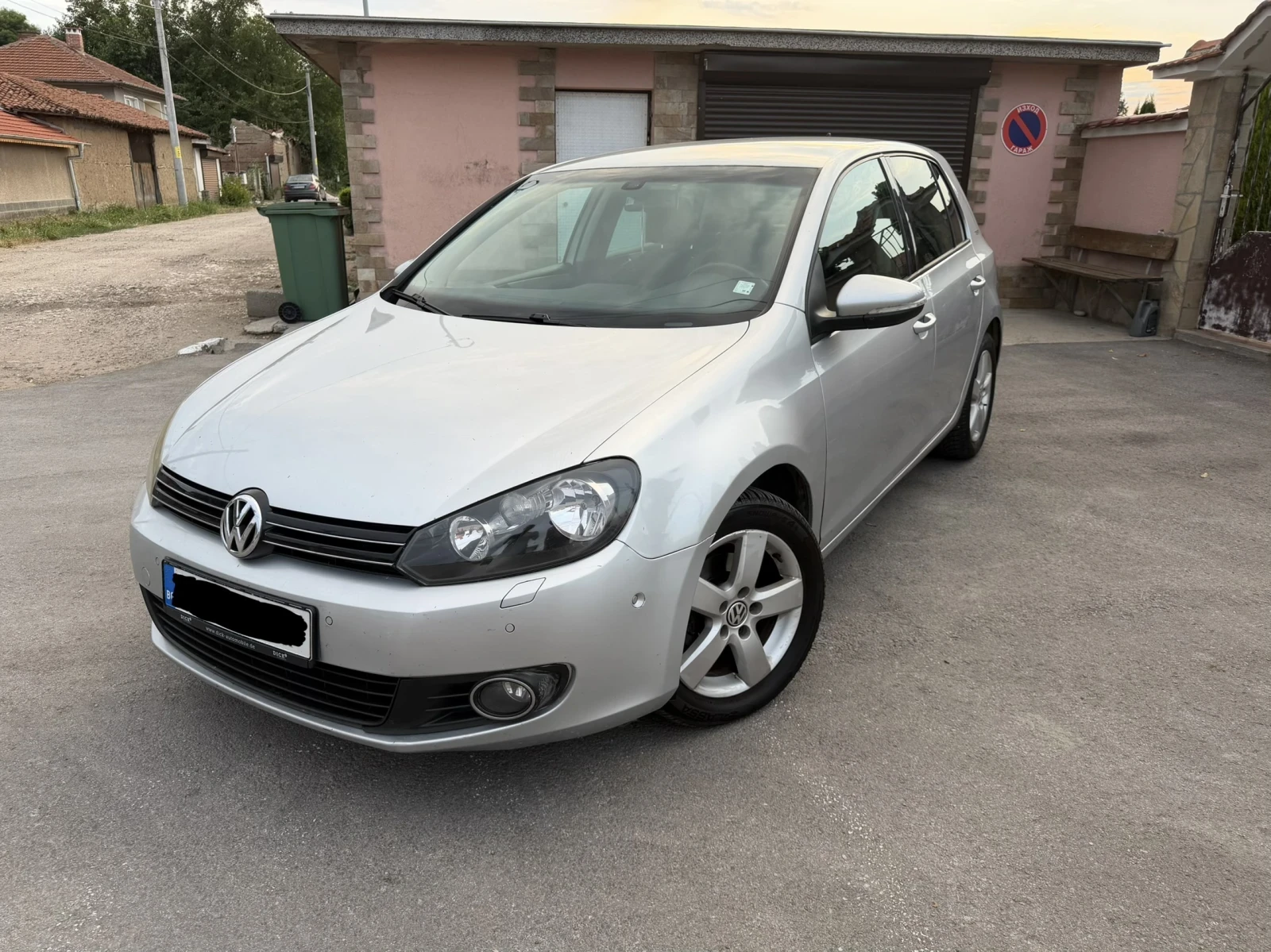 VW Golf