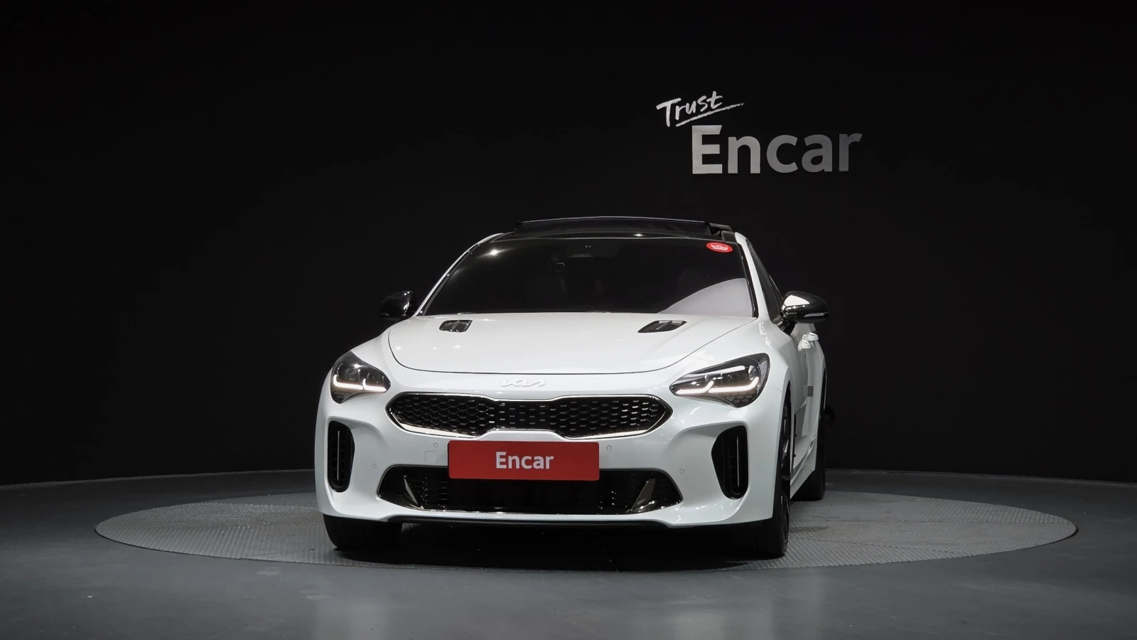 Kia Stinger ACRO EDITION 2.5 4x4* АЛКАНТАРА* hellascars.bg , снимка 3 - Автомобили и джипове - 55562262
