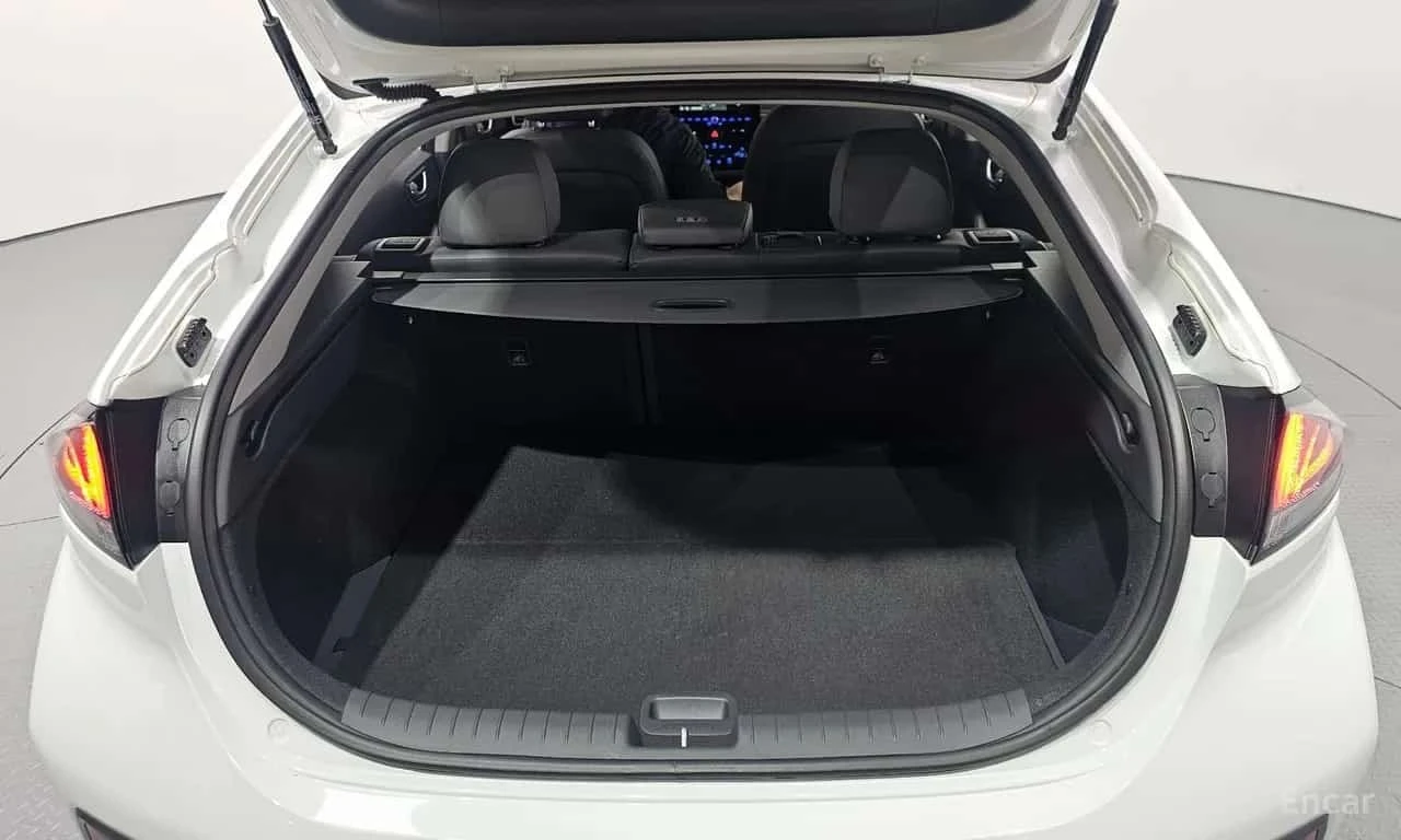 Hyundai Ioniq * Q * ЦЕНА ДО БГ, снимка 16 - Автомобили и джипове - 56164182