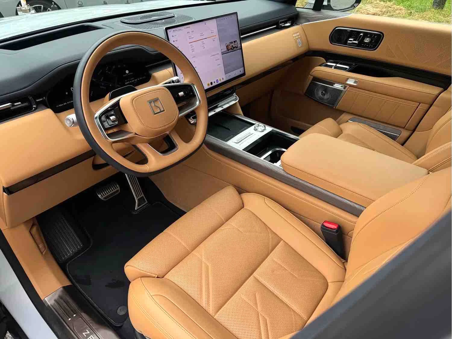 Zeekr 9X ULTRA | 70 kWh | AWD 4X4 | 898 �.�. FULL EXTRAS |  | Mobile.bg � ����������� 6
