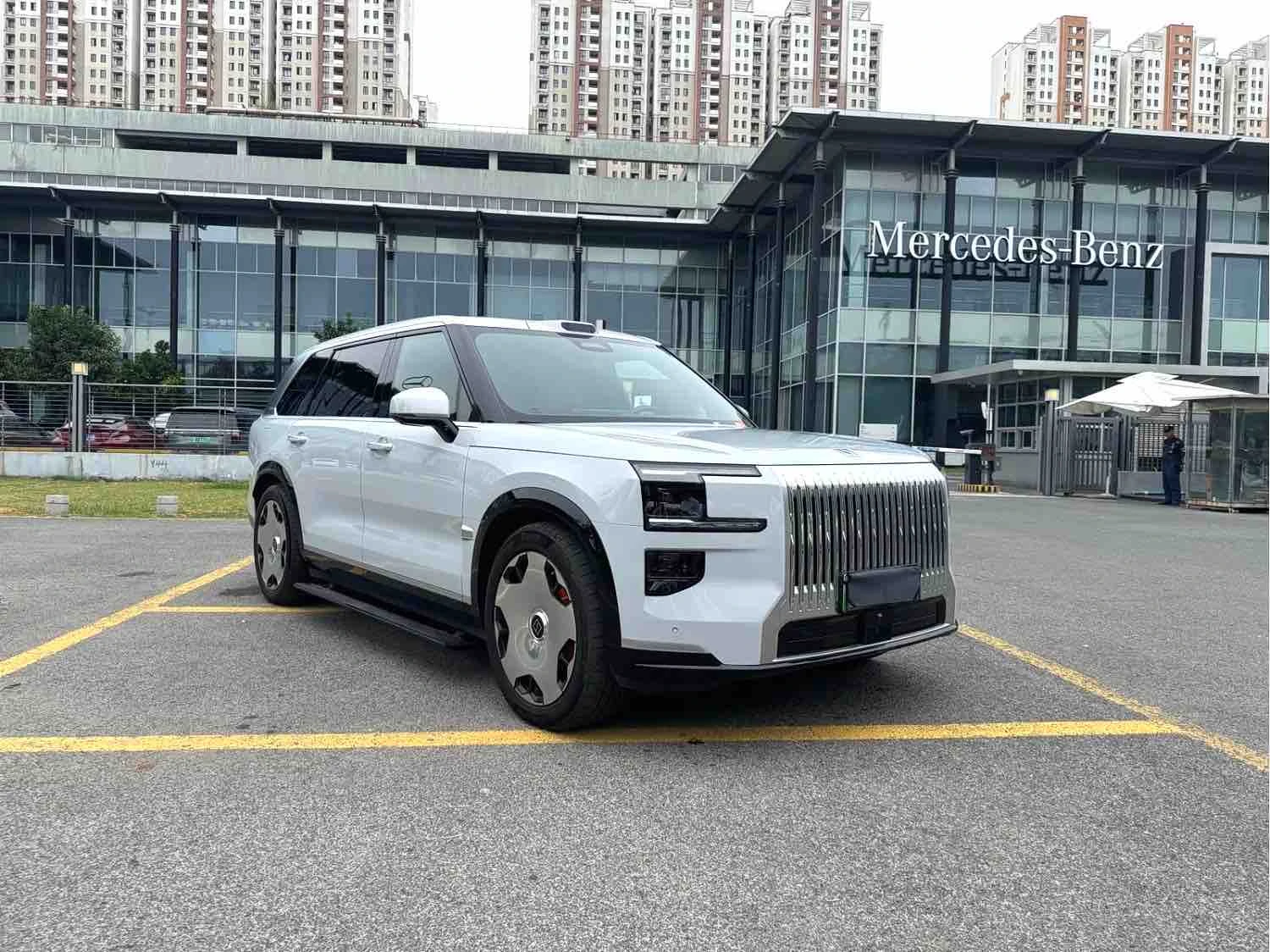 Zeekr 9X ULTRA | 70 kWh | AWD 4X4 | 898 �.�. FULL EXTRAS |  | Mobile.bg � ����������� 3