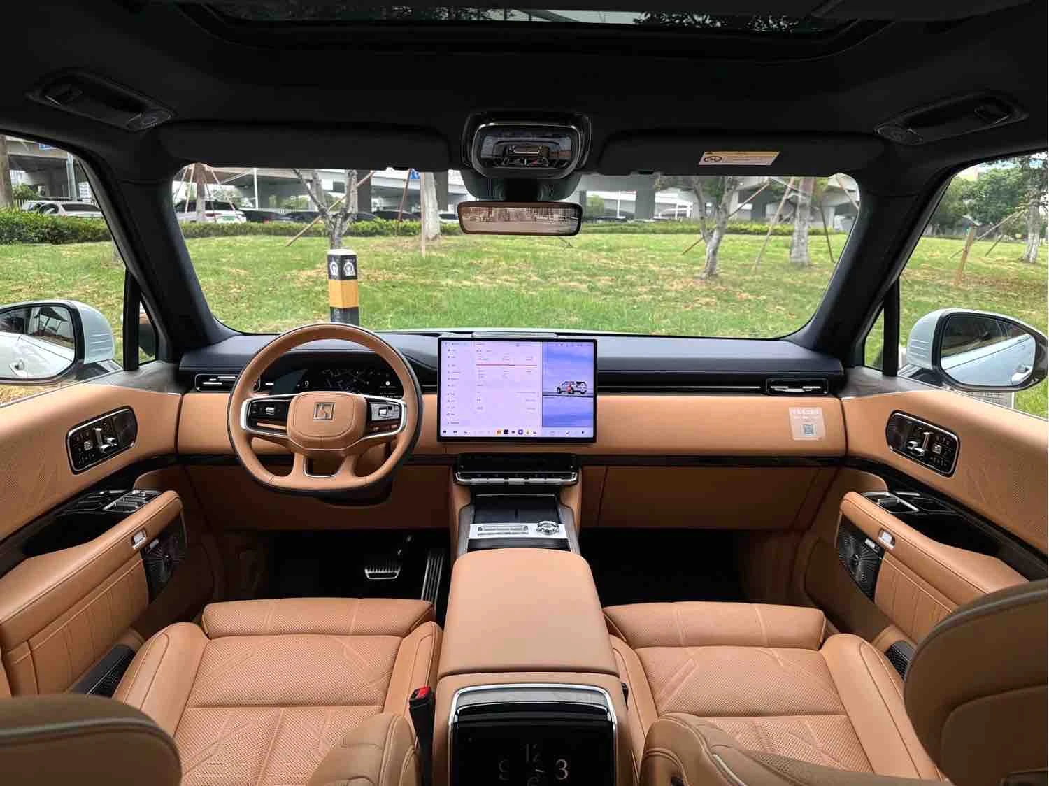 Zeekr 9X ULTRA | 70 kWh | AWD 4X4 | 898 �.�. FULL EXTRAS |  | Mobile.bg � ����������� 12