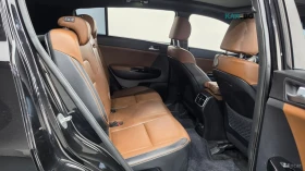 Kia Sportage 2.0D* SIGNATURE* КОЖА* ПОДГРЕВ* ОБДУХВАНЕ* КАМЕРА*, снимка 11
